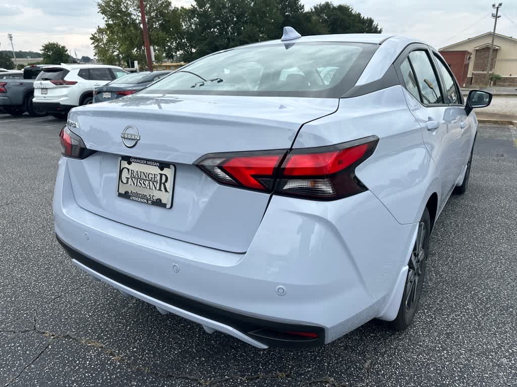 2025 Nissan Versa SV