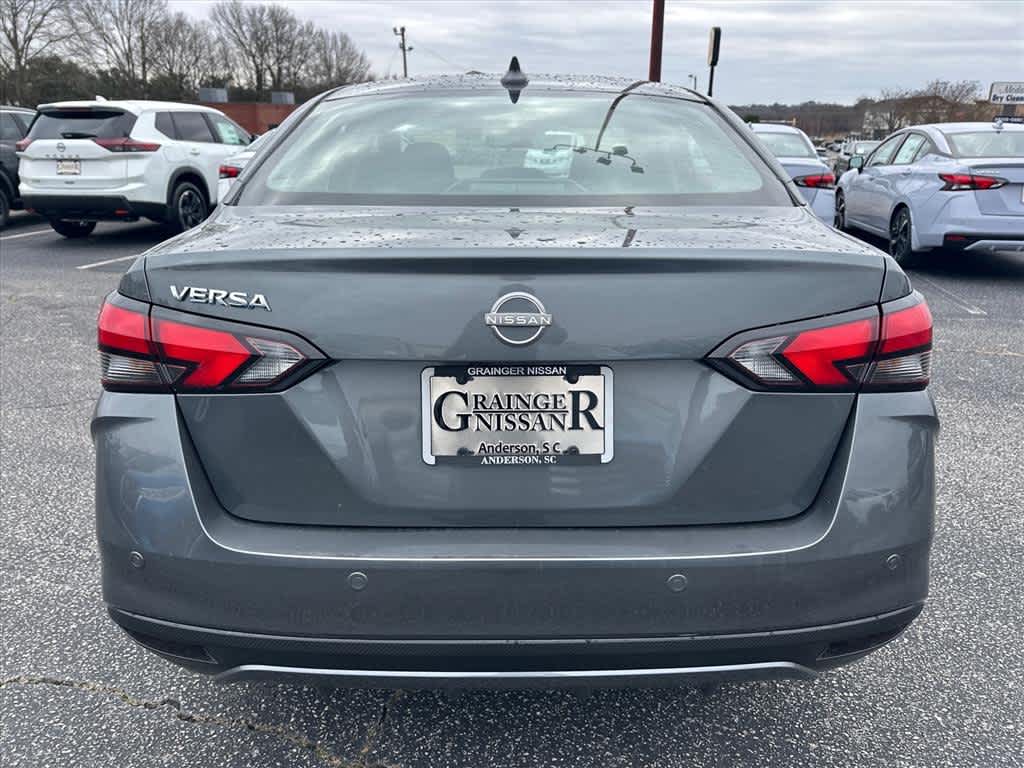 2025 Nissan Versa SV