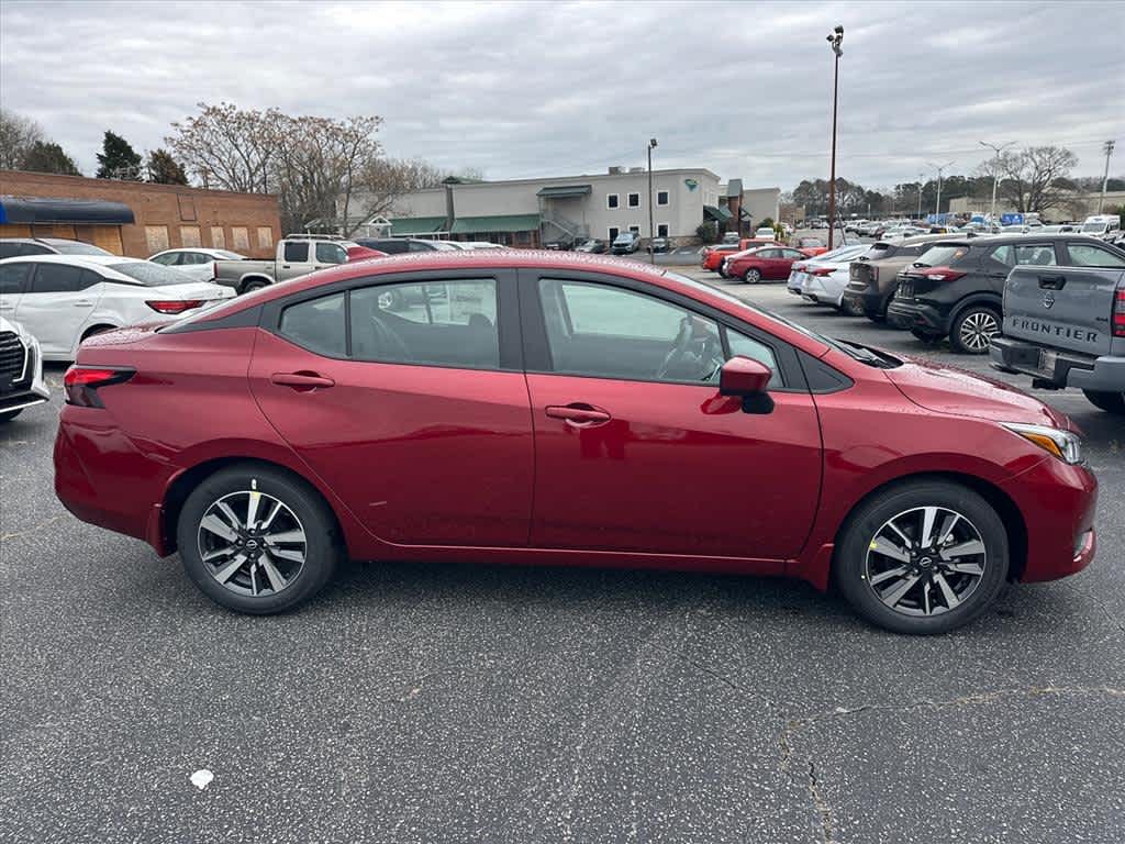2025 Nissan Versa SV