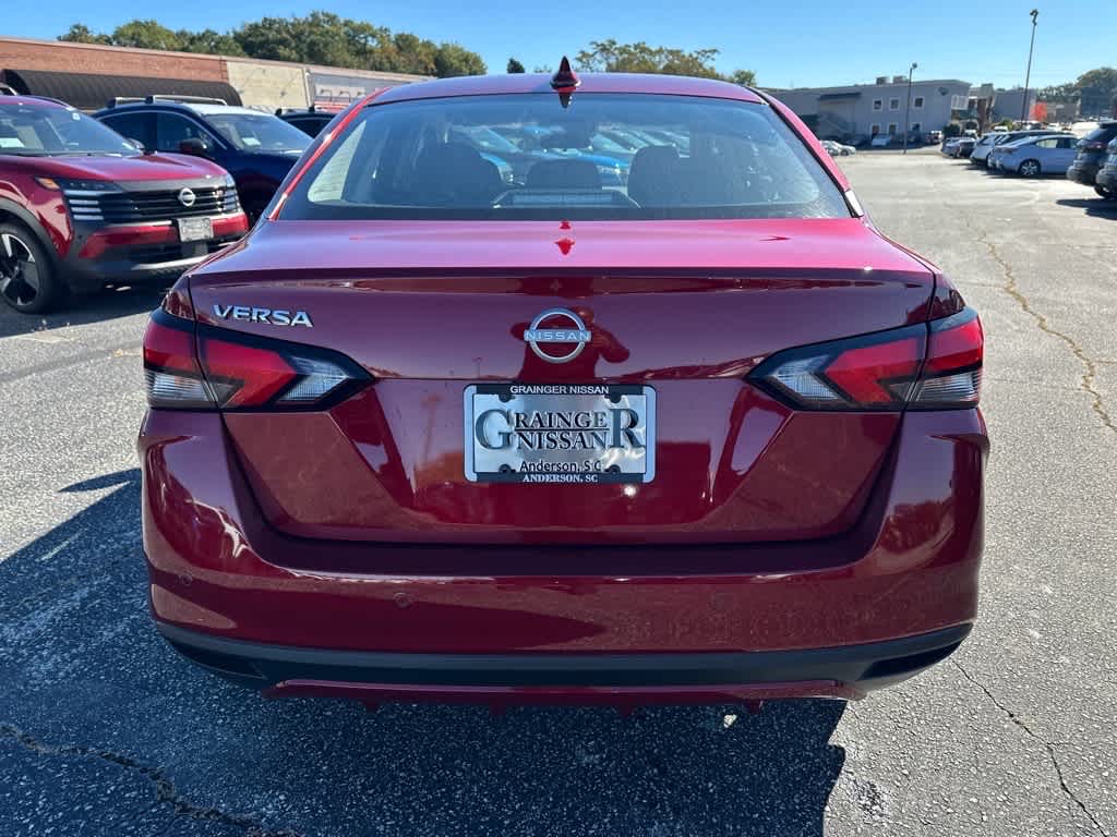 2025 Nissan Versa SV