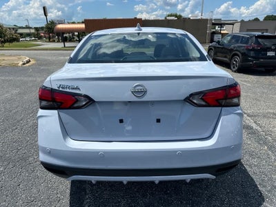 2025 Nissan Versa SV