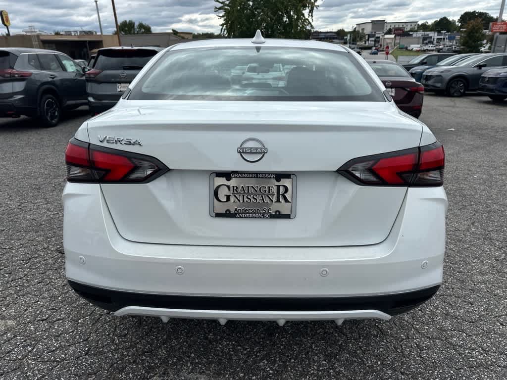 2025 Nissan Versa SV