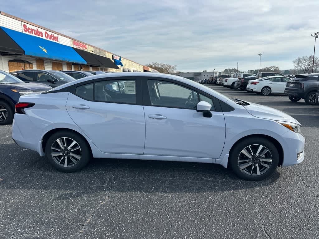 2025 Nissan Versa SV