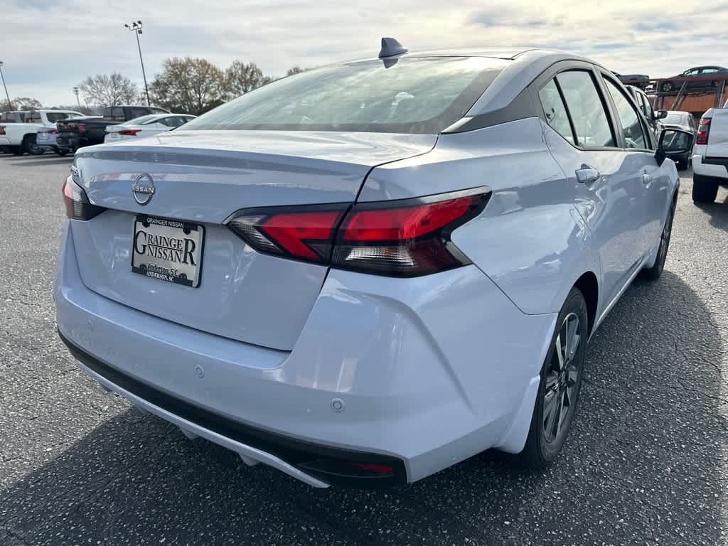 2025 Nissan Versa SV
