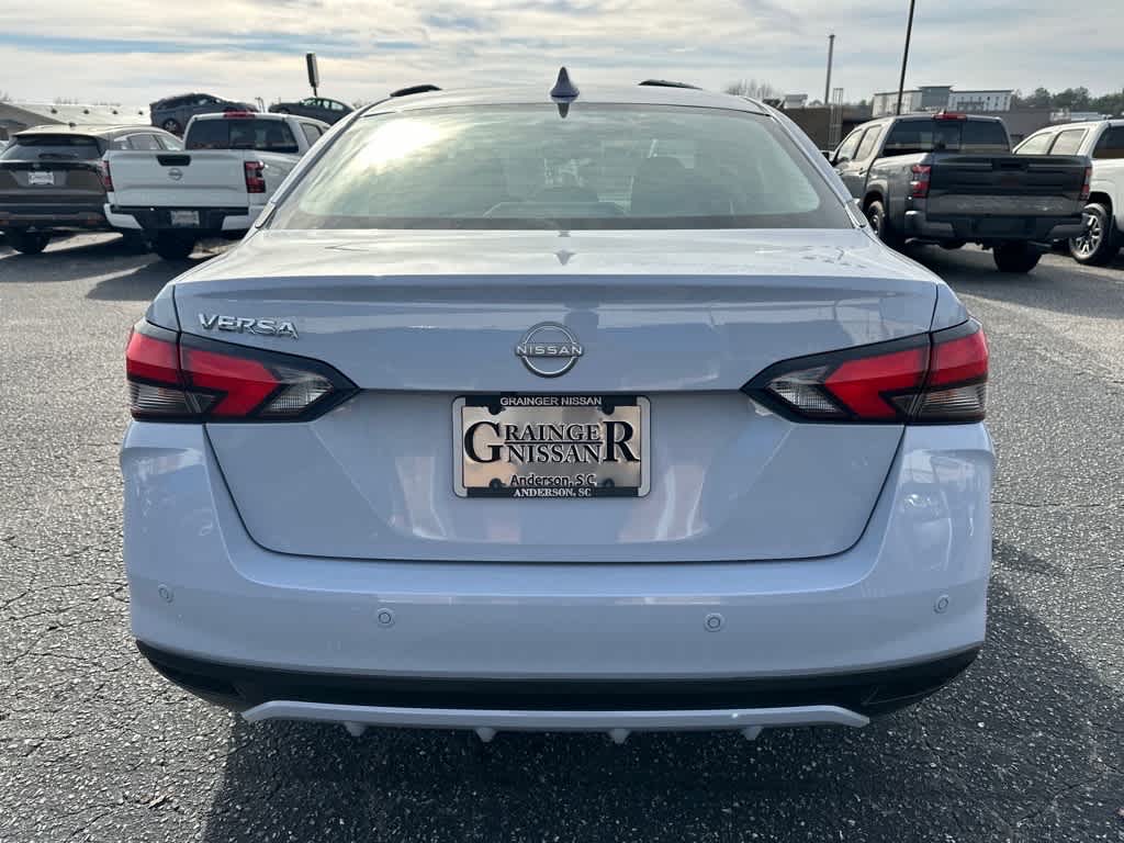 2025 Nissan Versa SV