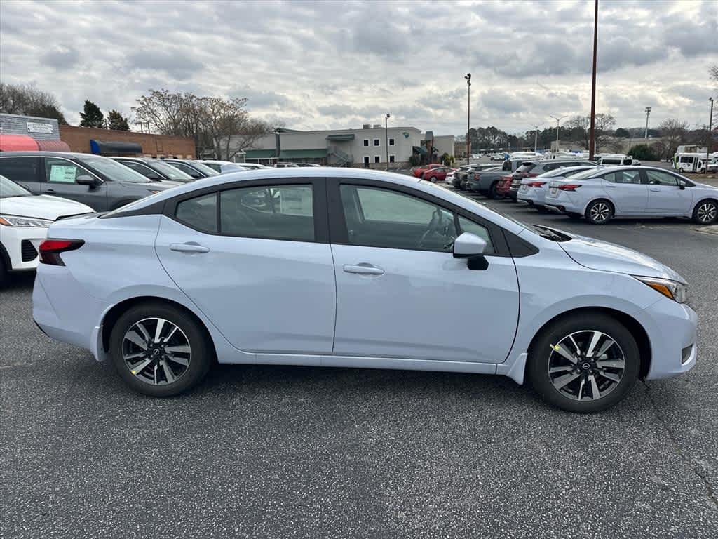 2025 Nissan Versa SV