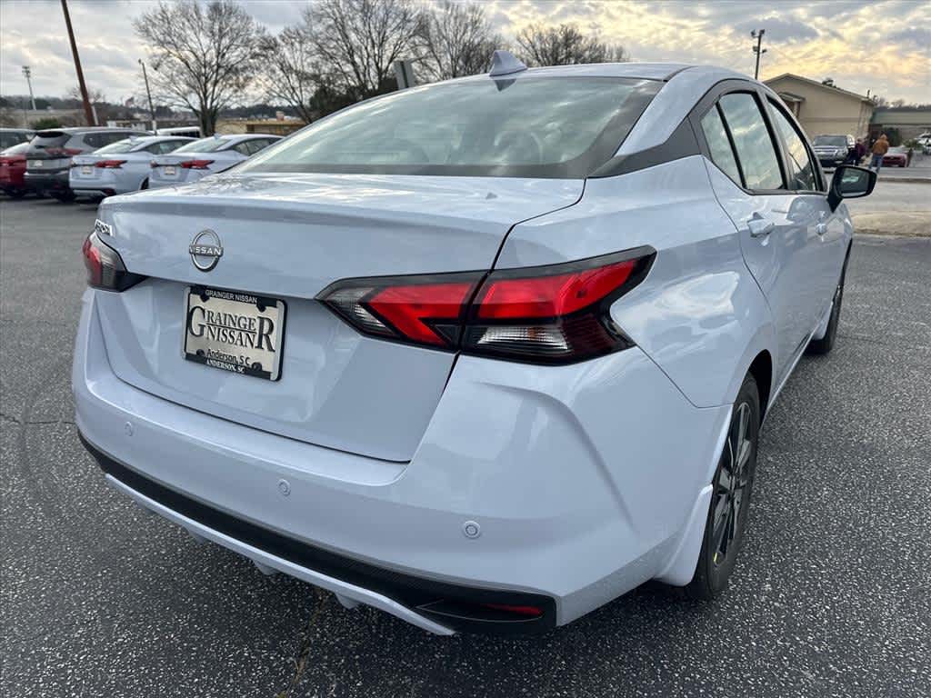 2025 Nissan Versa SV