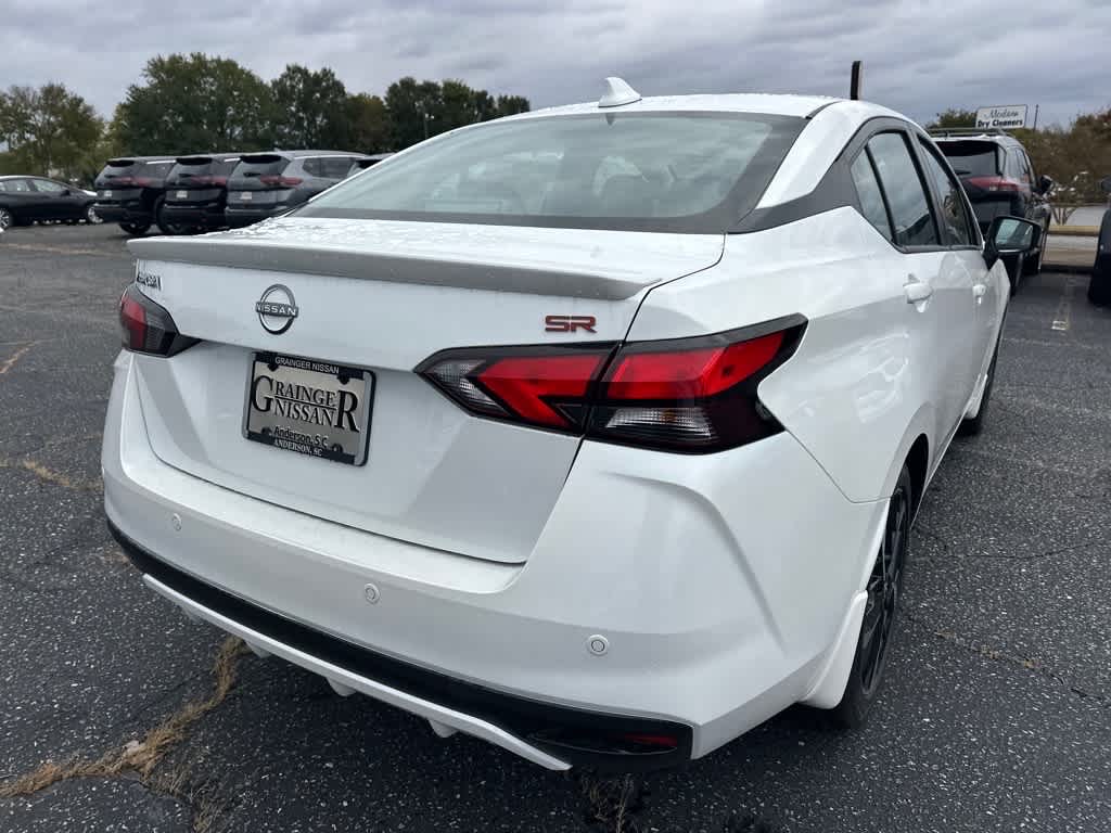 2025 Nissan Versa SR