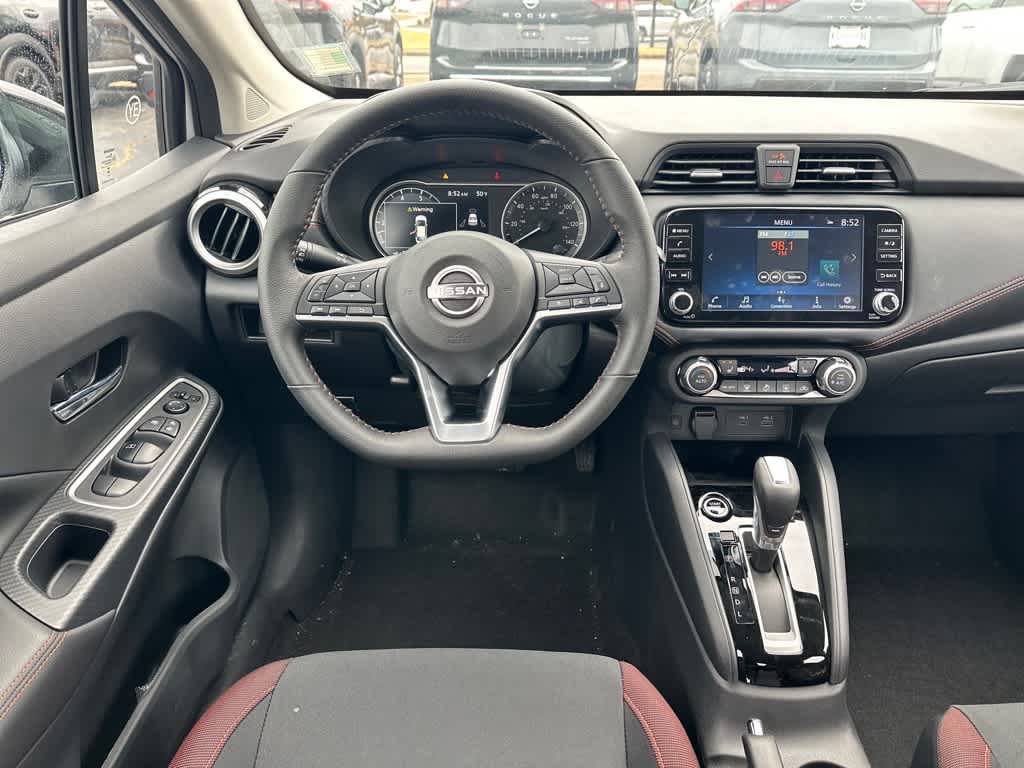 2025 Nissan Versa SR