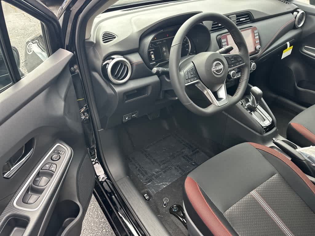 2025 Nissan Versa SR