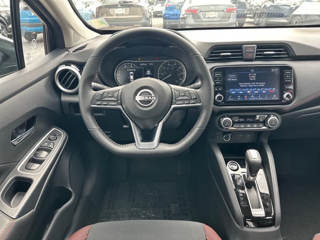 2025 Nissan Versa SR