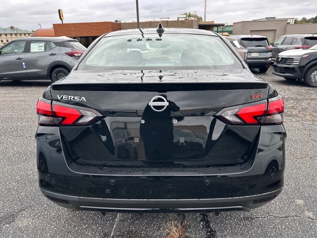 2025 Nissan Versa SR