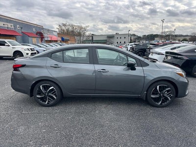 2025 Nissan Versa SR