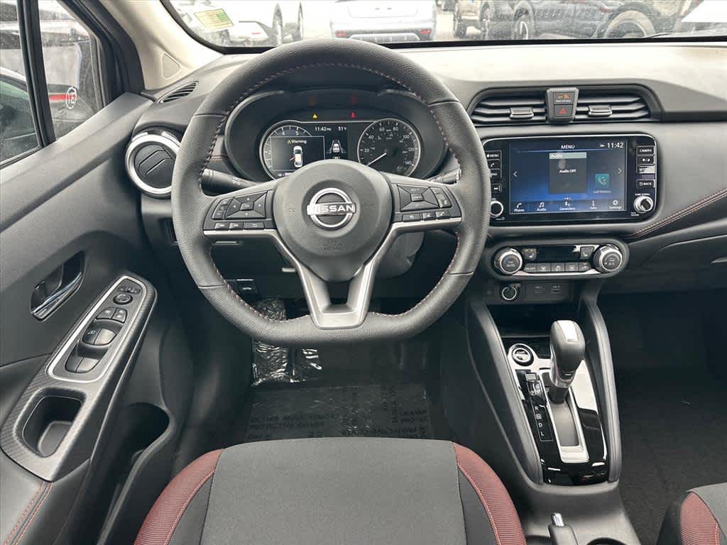 2025 Nissan Versa SR