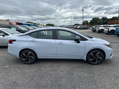 2025 Nissan Versa SR