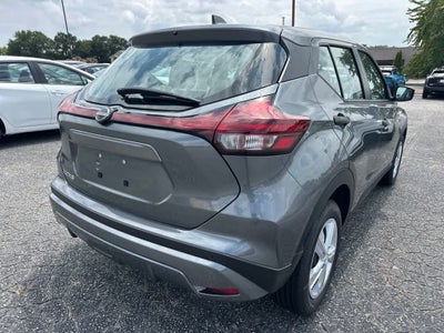 2025 Nissan Kicks Play S