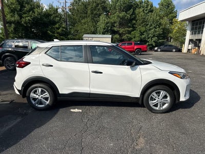 2025 Nissan Kicks Play S