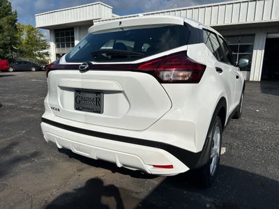 2025 Nissan Kicks Play S
