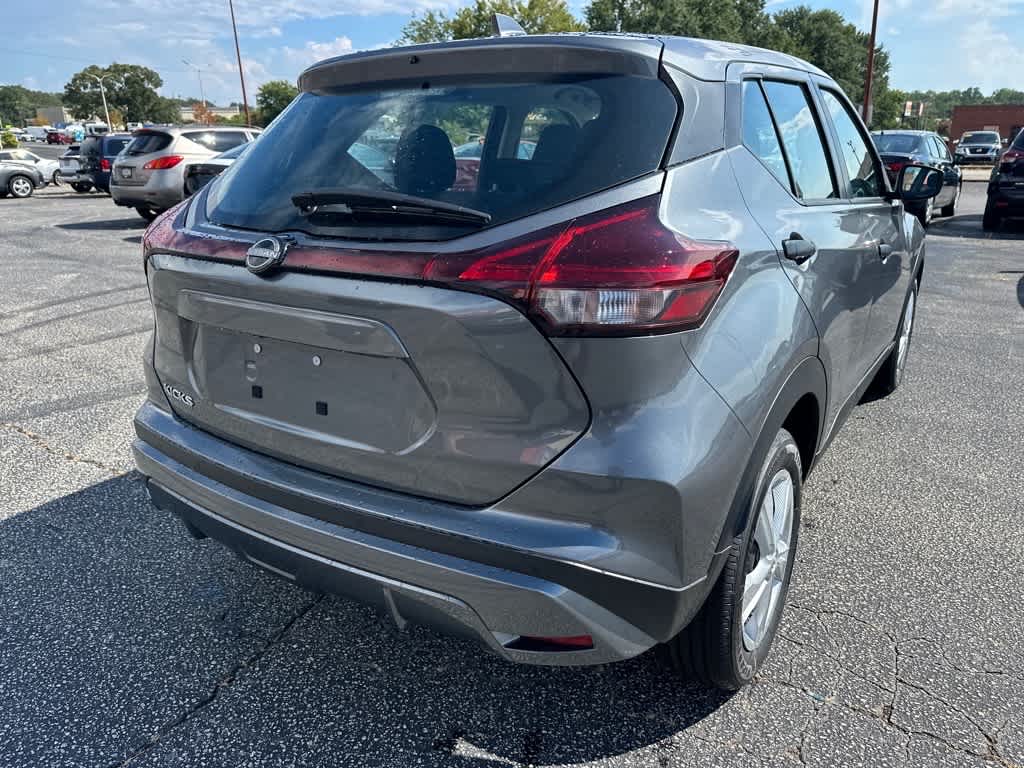 2025 Nissan Kicks Play S