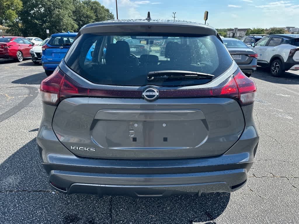 2025 Nissan Kicks Play S