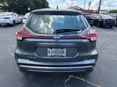2025 Nissan Kicks Play S