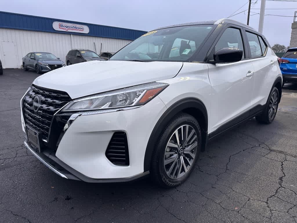 2023 Nissan Kicks SV