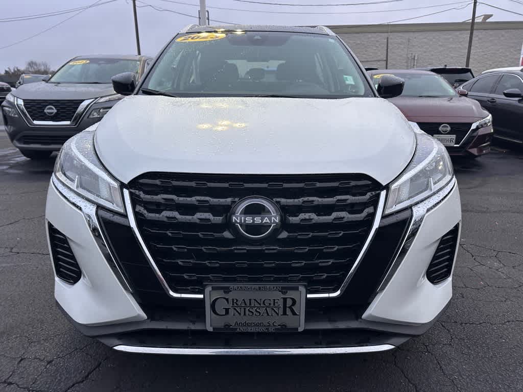 2023 Nissan Kicks SV