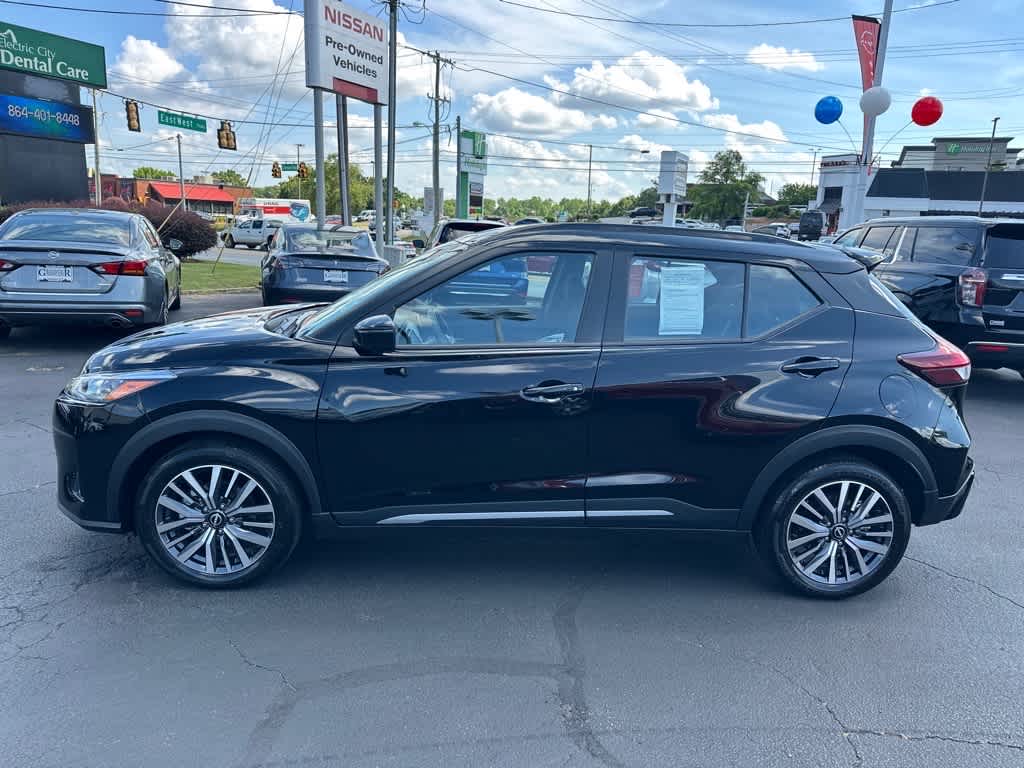 2024 Nissan Kicks SR