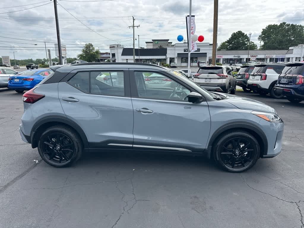 2024 Nissan Kicks SR