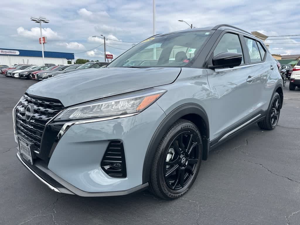 2024 Nissan Kicks SR