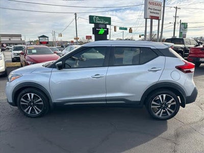 2020 Nissan Kicks SR