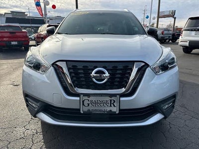 2020 Nissan Kicks SR