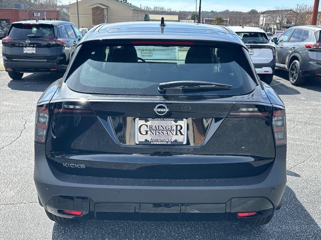 2026 Nissan Kicks S