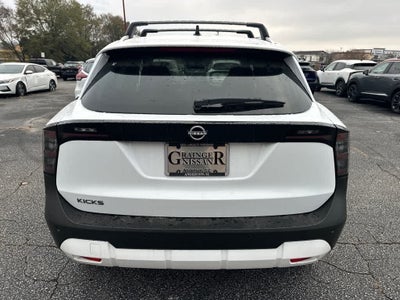 2026 Nissan Kicks SV