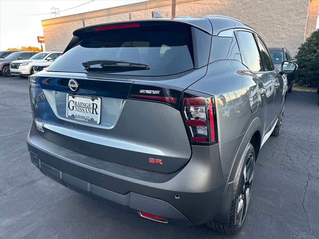 2025 Nissan Kicks SR