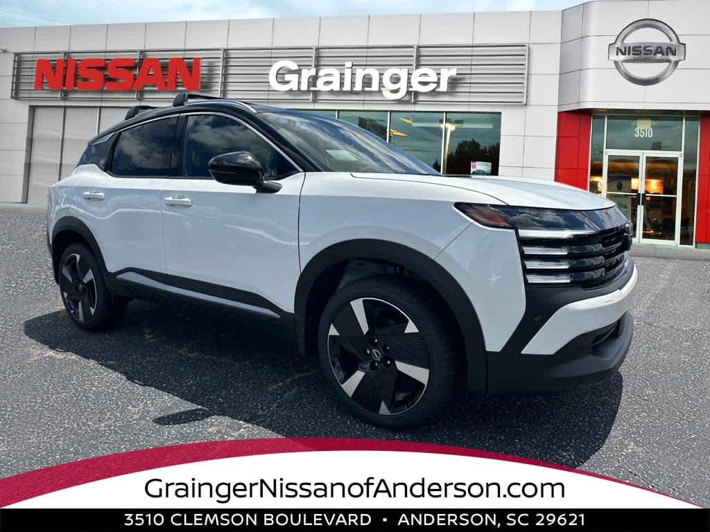 2025 Nissan Kicks SR