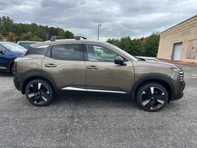 2026 Nissan Kicks SR