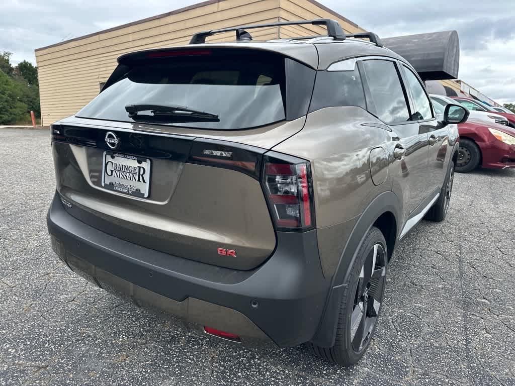 2026 Nissan Kicks SR