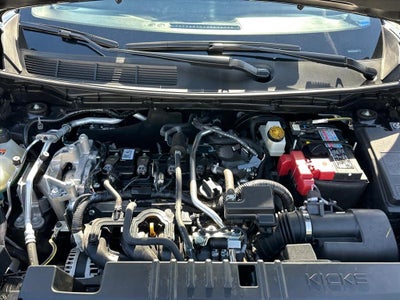 2025 Nissan Kicks SR