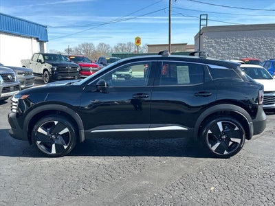 2025 Nissan Kicks SR