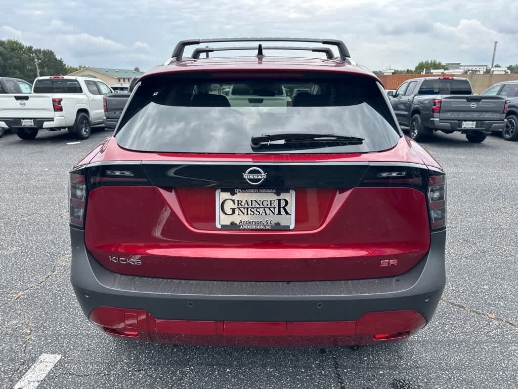 2026 Nissan Kicks SR