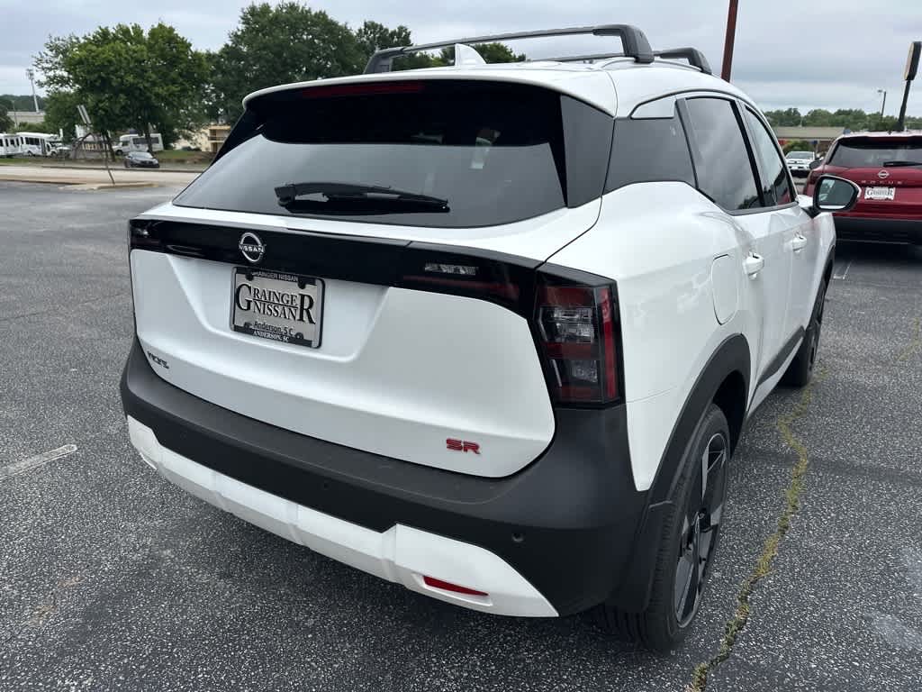 2025 Nissan Kicks SR