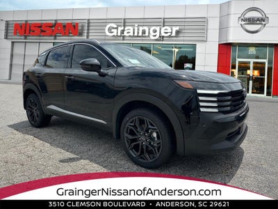 2025 Nissan Kicks SR