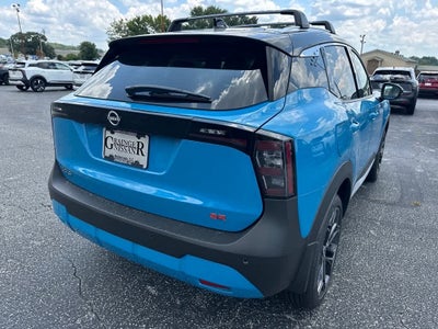 2025 Nissan Kicks SR