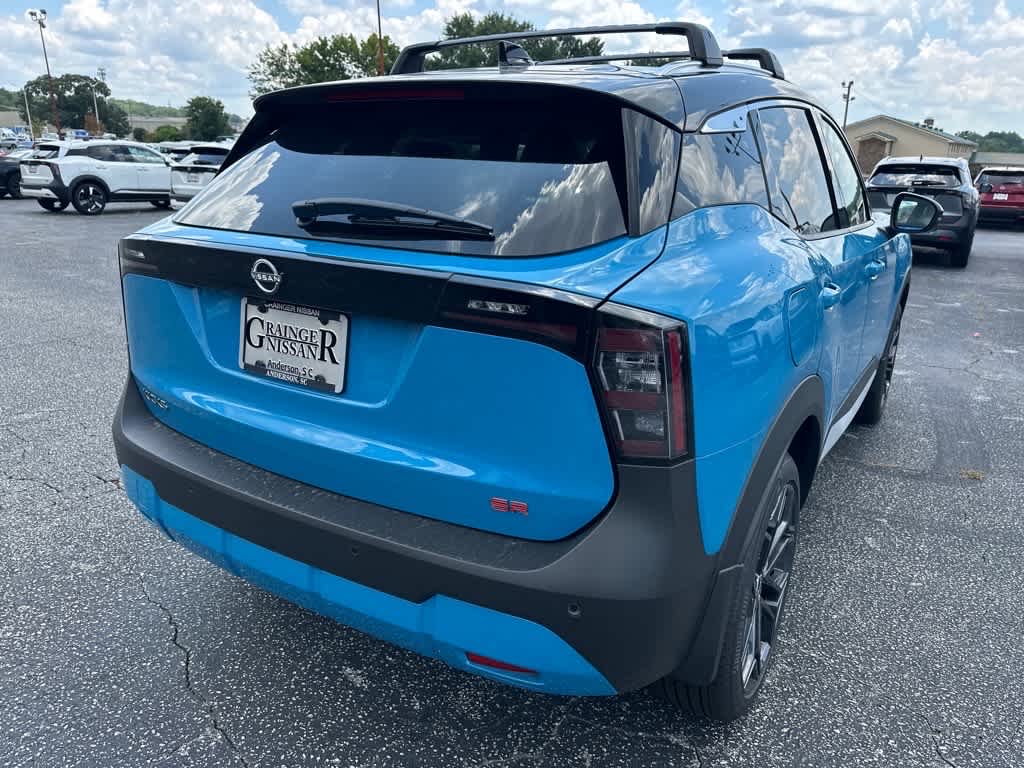 2025 Nissan Kicks SR