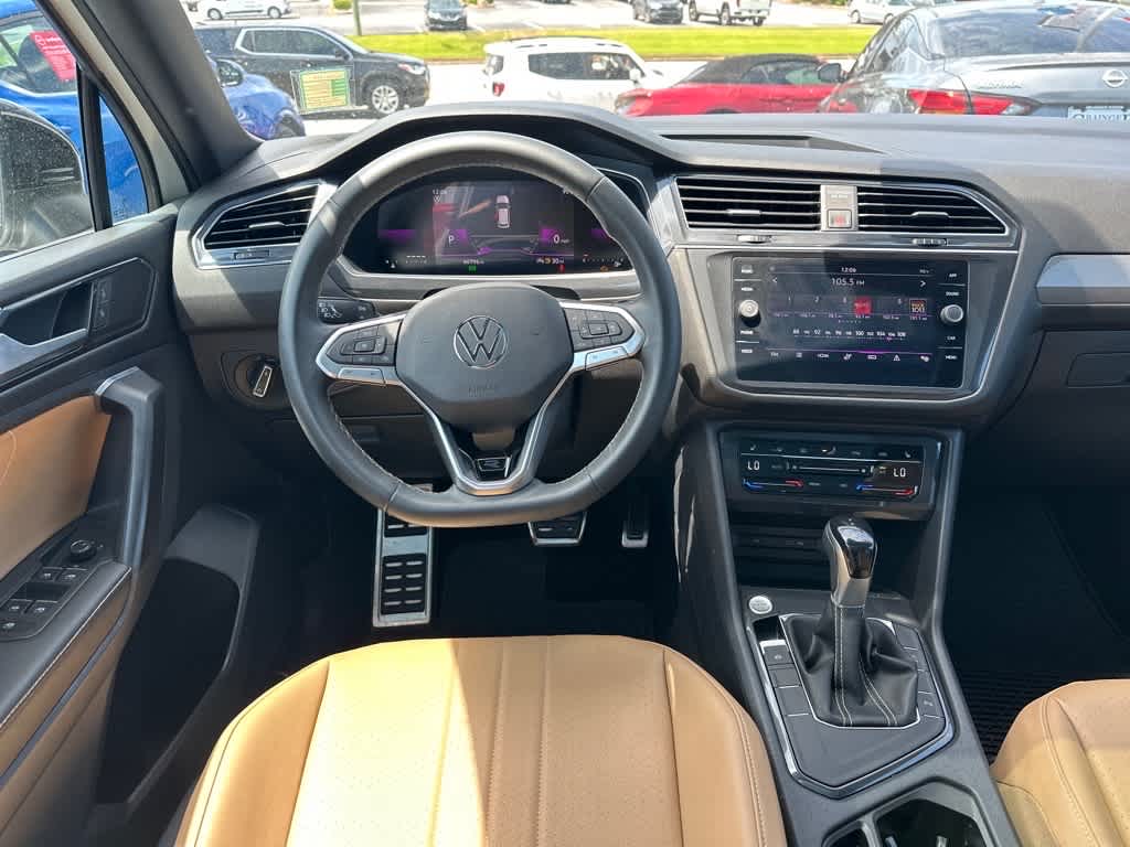 2023 Volkswagen Tiguan SE R-Line Black