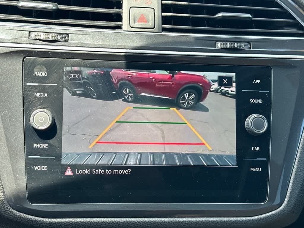 2023 Volkswagen Tiguan SE R-Line Black