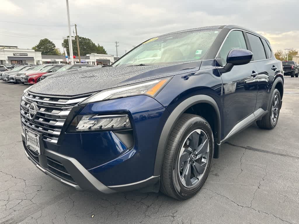 2025 Nissan Rogue SV