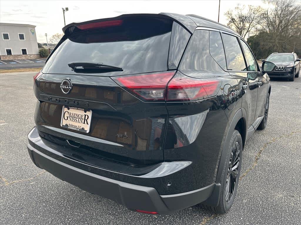 2026 Nissan Rogue Dark Armor
