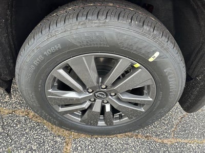 2026 Nissan Pathfinder SV